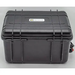 Voltacase Batterie Lithium Externe Lifepo4 12V105ah Avec Chargeur 12V20a * Batteries & Chargeurs