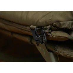 Avid Carp Bedchair Revolve System * Bivouac