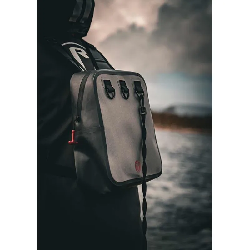 Fox Rage Chest Pack Pro Series Waterproof Chest Pack * Bagagerie Carnassier