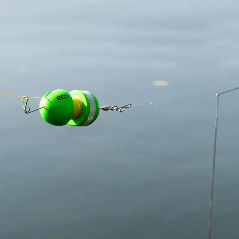 Flotteur Zeck Outrigger System