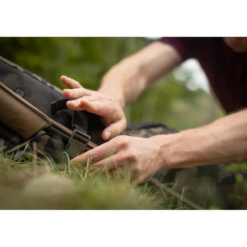 Korda Fourreau Compac 3 Rod Holdall Dark Kamo * Bagagerie Carpe