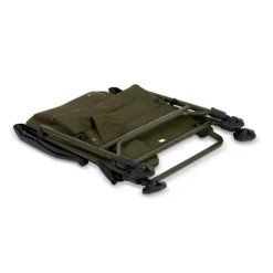 Level Chair Avid Carp Revolve Armchair