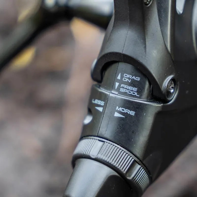 Avid Carp Moulinet Carpe Débrayable Revolve Fs * Moulinets Carpe