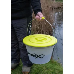 Fox Matrix Seau Bait Bucket * Appâts - Amorces