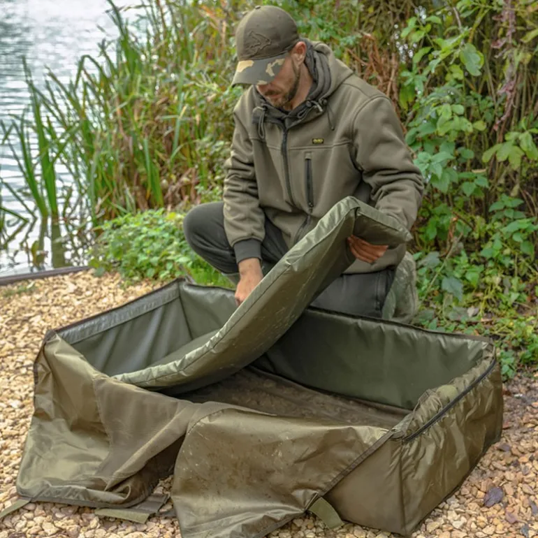 Tapis De Réception Avid Carp Revolve Carp Cradle