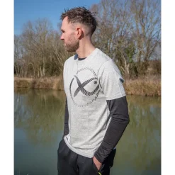 Fox Matrix Tee Shirt Manches Courtes Homme Large Mesh Logo T-Shirt - Gris * T-Shirts, Polos & Chemises